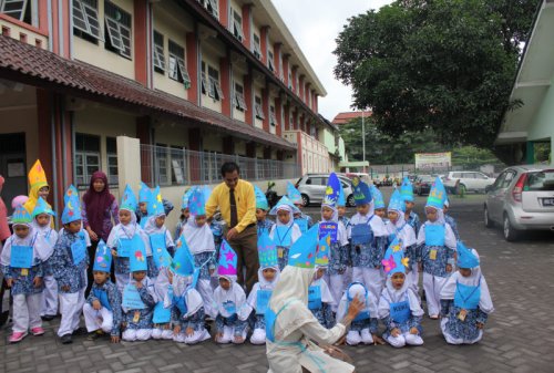 MOS Siswa Baru 2014 2015 sdmuhcc_093